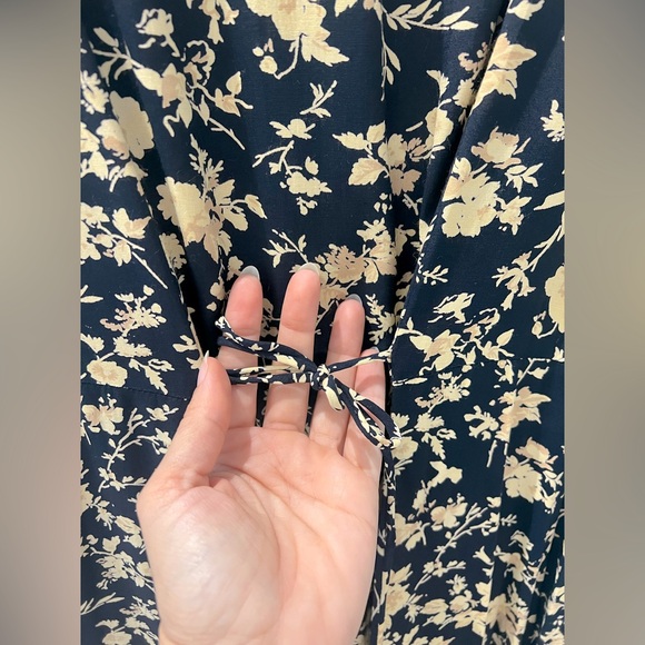 Vintage ED Michaels Black Floral Rayon Maxi Dress – Satin Trim & Buttons – Sz 10 - Picture 4 of 5